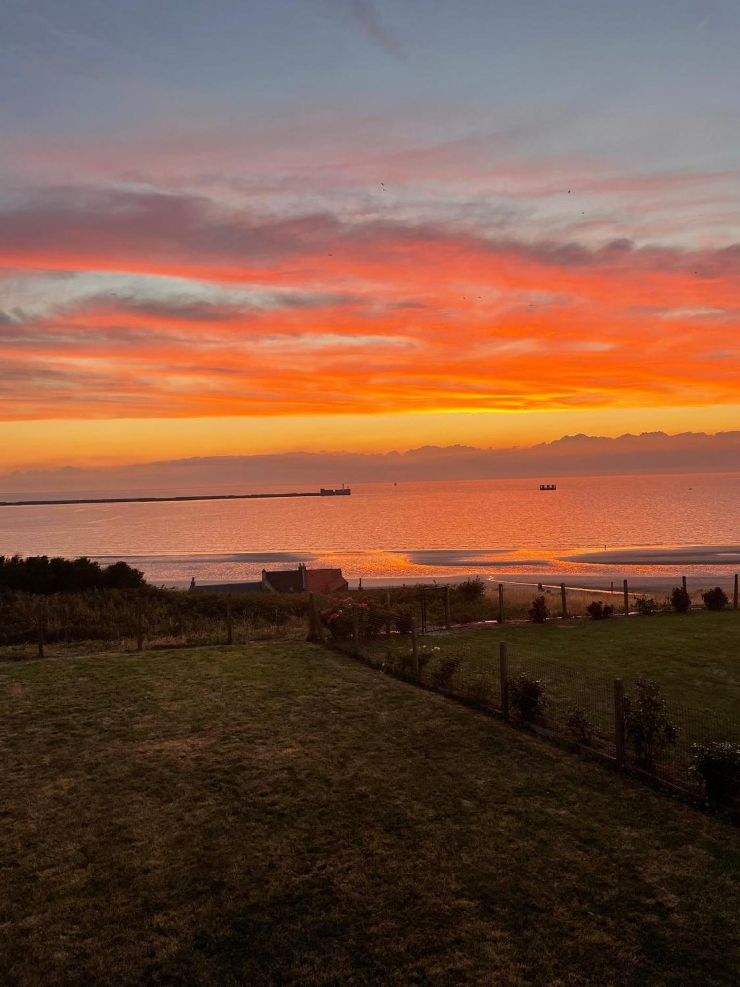 Villa Face Mer Aux Magnifiques Couchers De Soleil 5 Mn De Nausicaa Boulogne-sur-Mer Esterno foto